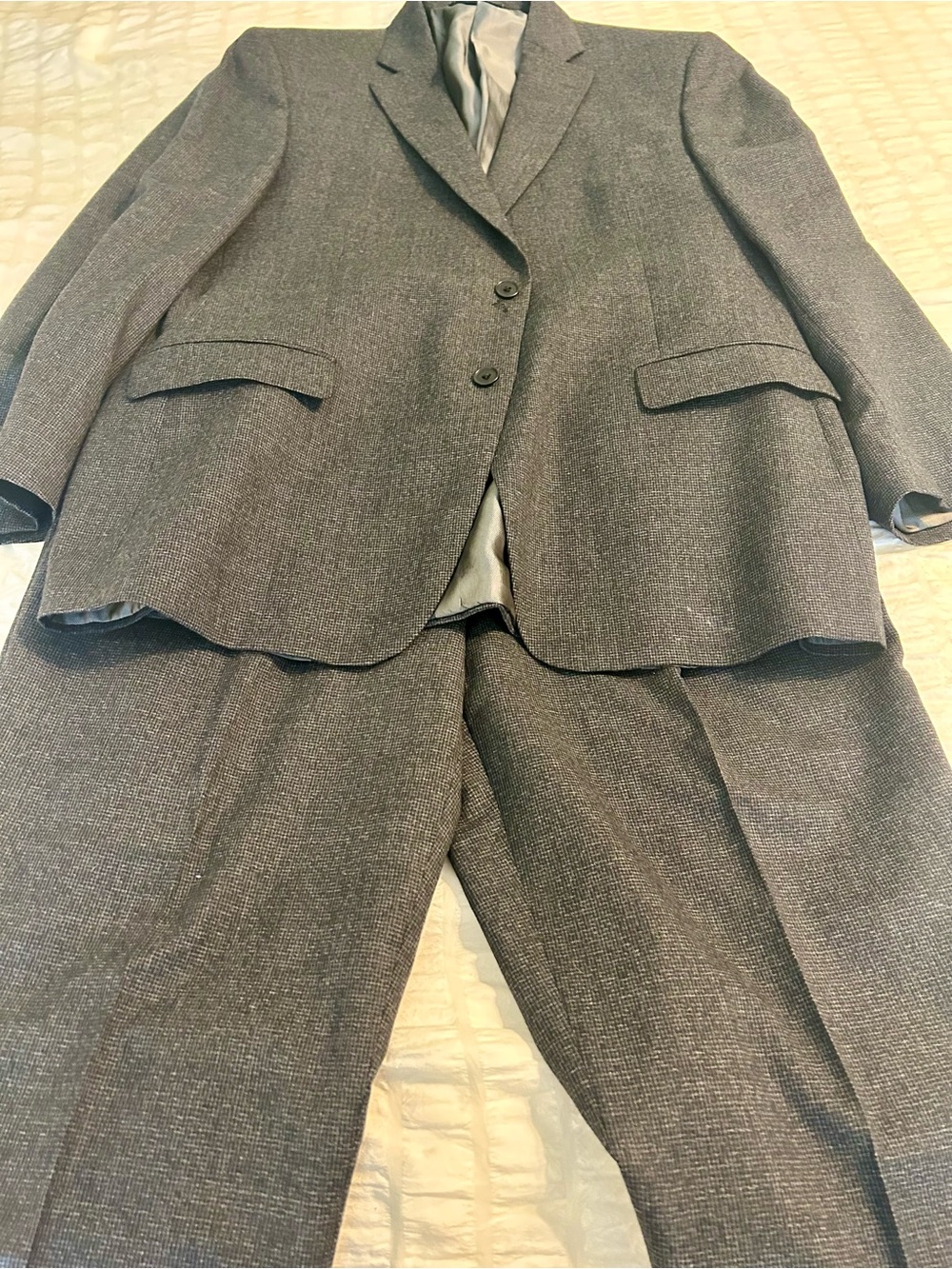 Men's Charcoal Gray Two-Piece Suit Blazer & Trousers